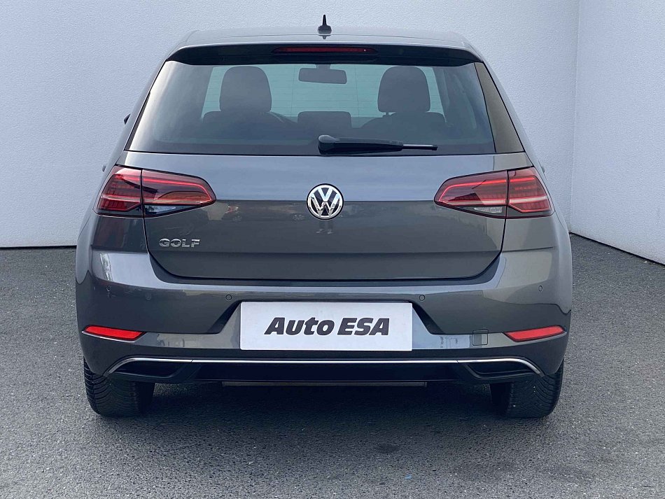 Volkswagen Golf 1.5 TSi Join