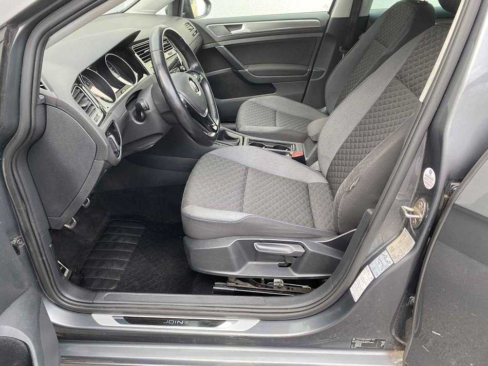 Volkswagen Golf 1.5 TSi Join