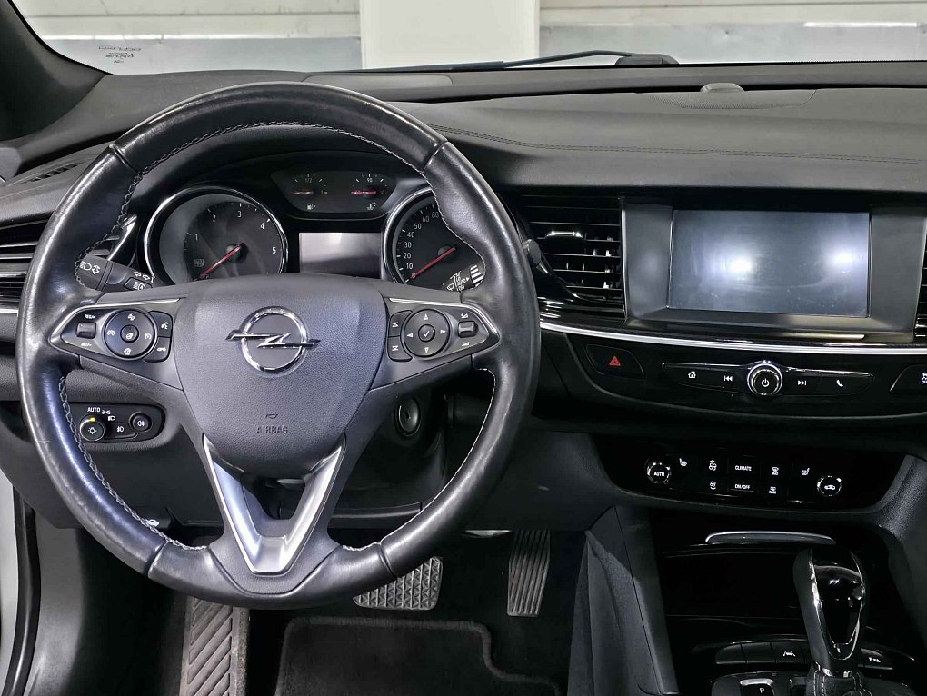 Opel Insignia 2.0 CDTi 