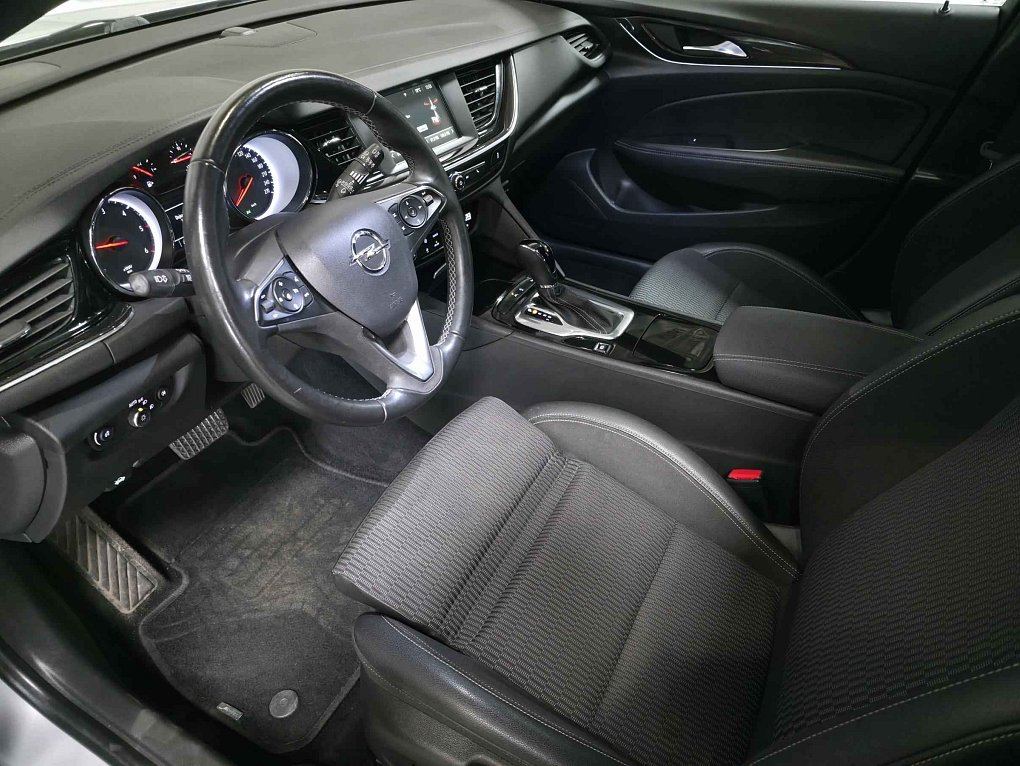Opel Insignia 2.0 CDTi 