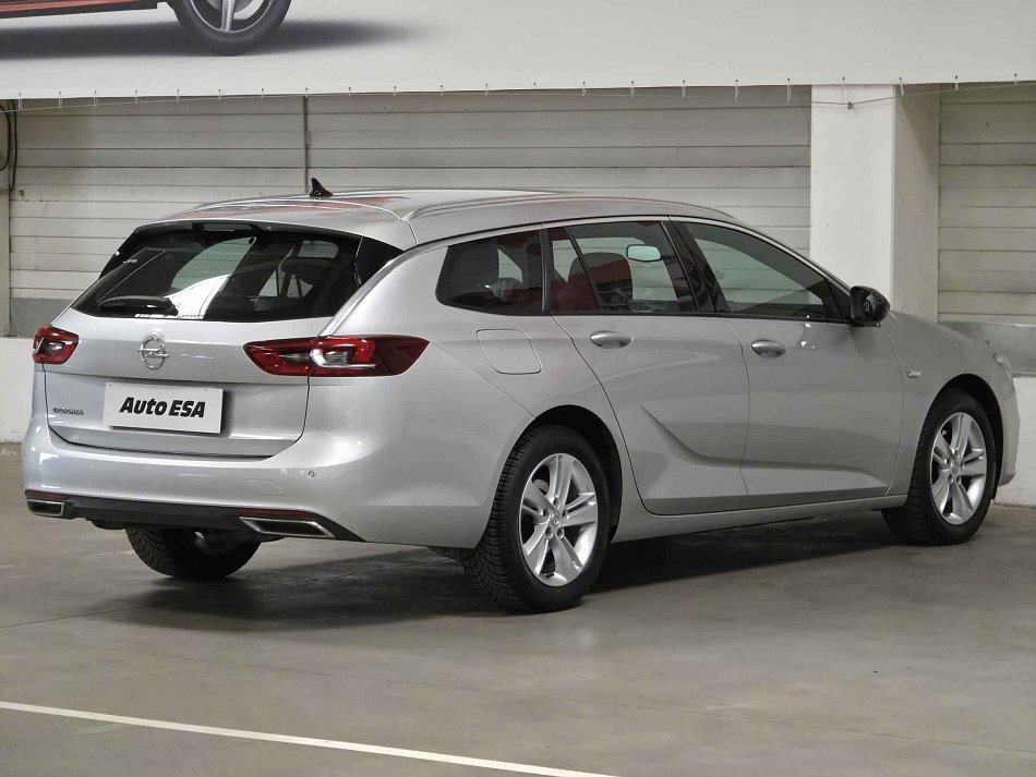 Opel Insignia 2.0 CDTi 
