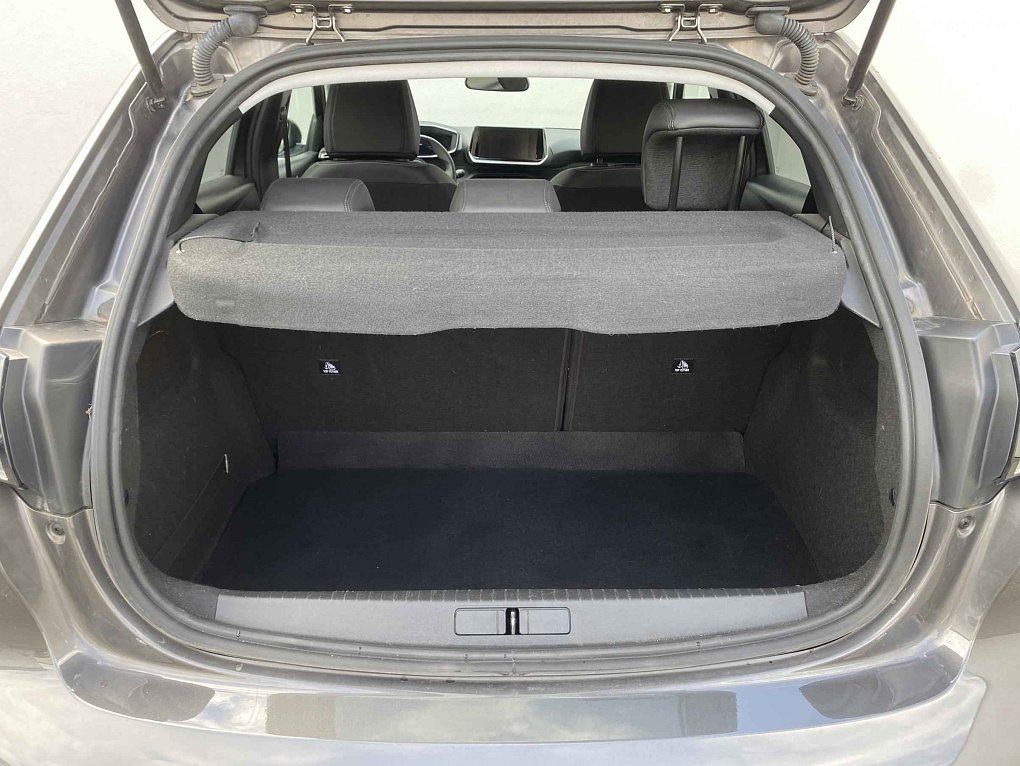 Peugeot 208 1.2PT Allure