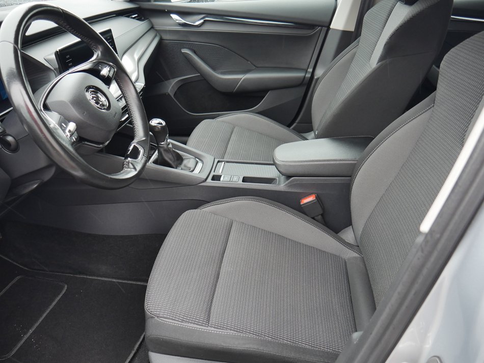 Škoda Octavia IV 2.0 TDI Ambition
