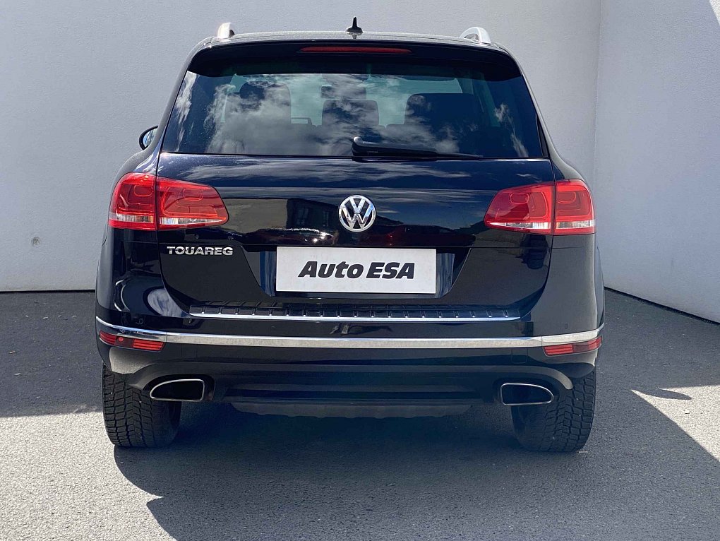 Volkswagen Touareg 3.0 TDi V6  4x4