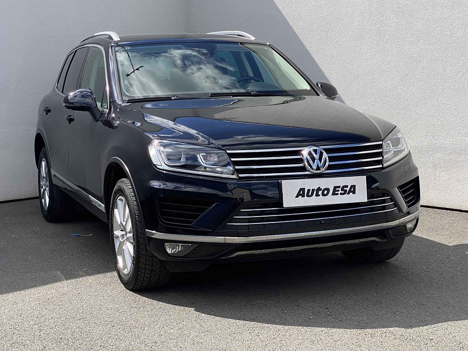 Volkswagen Touareg 3.0 TDi V6  4x4