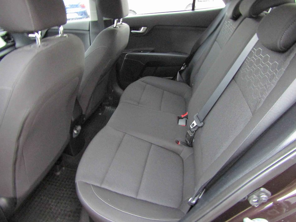 Kia Rio 1.2i 
