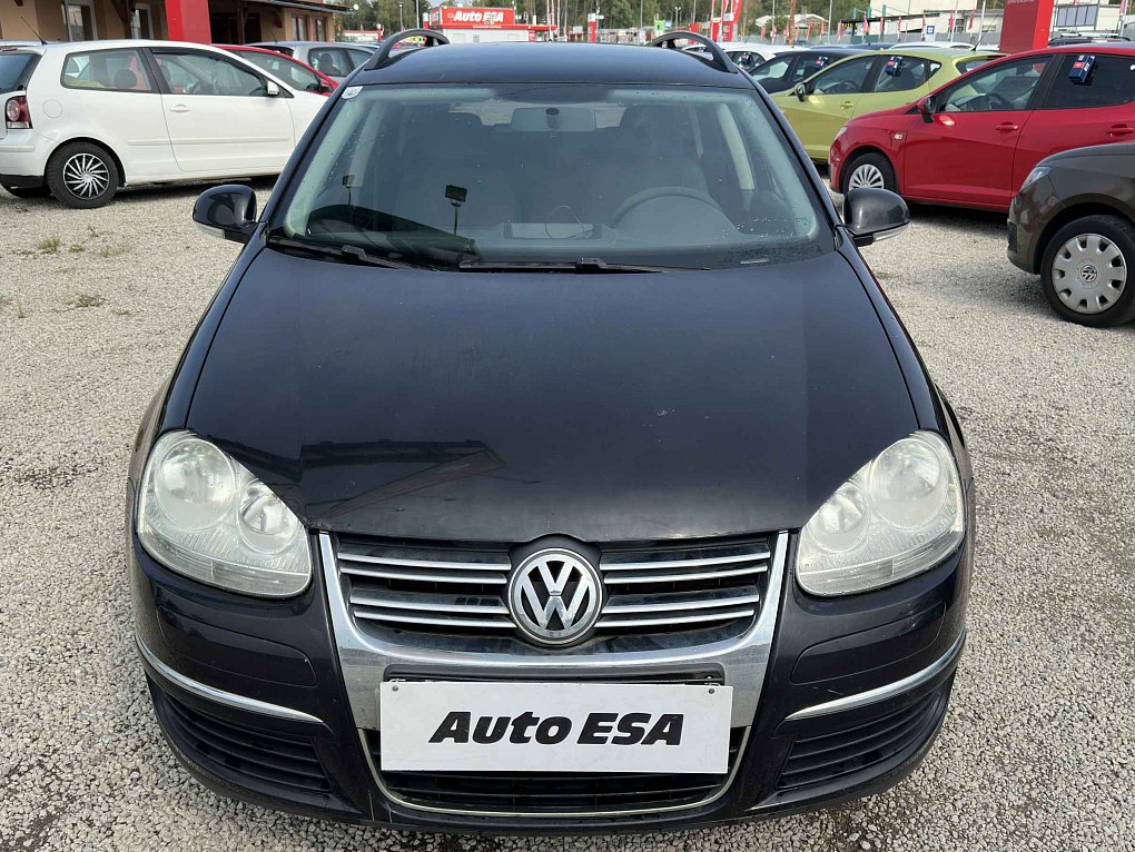 Volkswagen Golf 1.4 MPI 