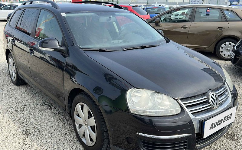 Volkswagen Golf 1.4 MPI 