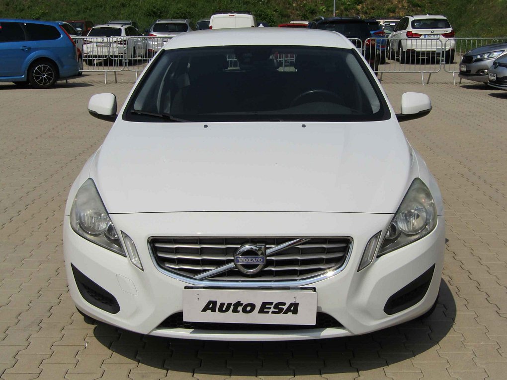 Volvo V60 1.6D 