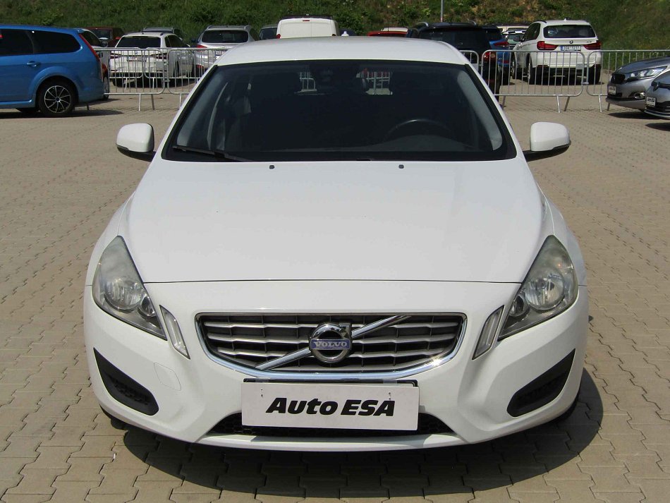 Volvo V60 1.6D 