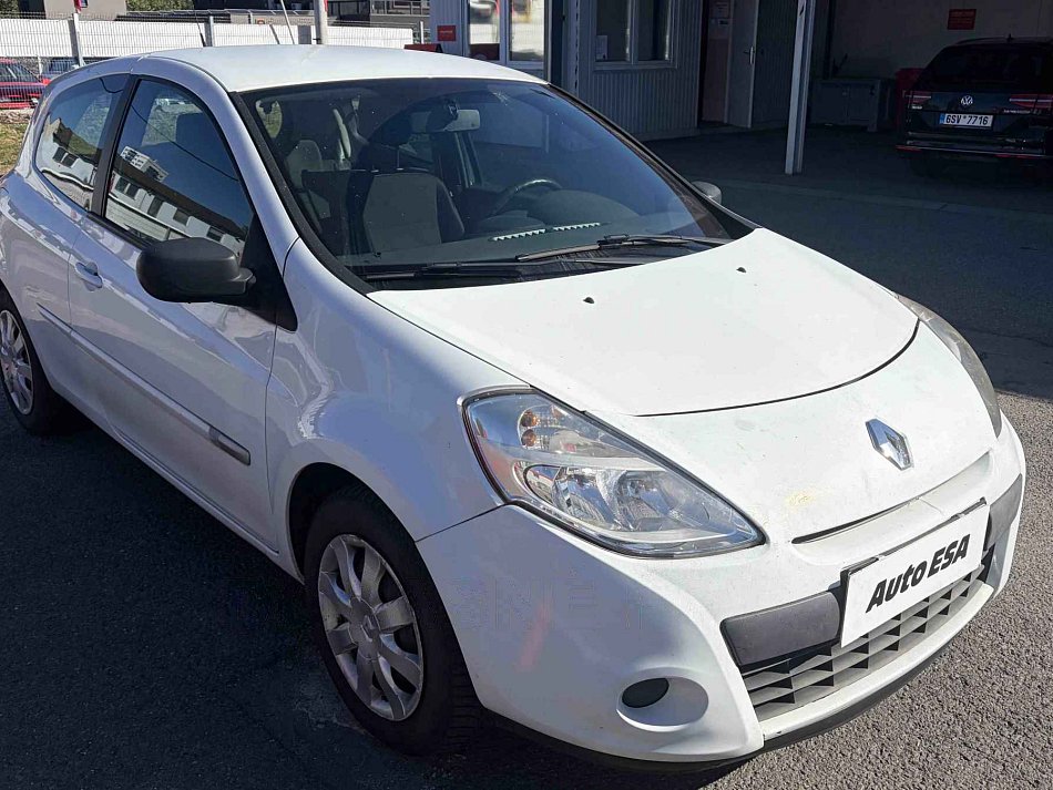 Renault Clio 1.2i 