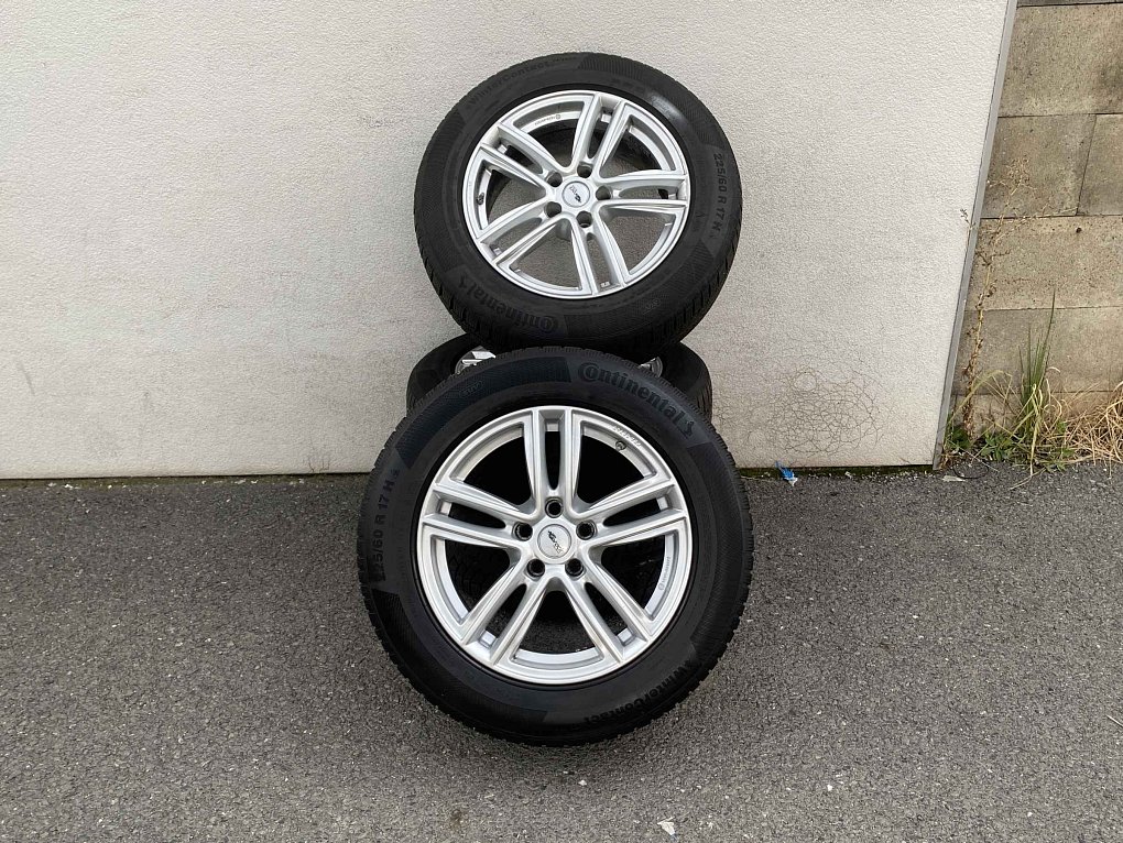 BMW Řada 5 2.0 LuxuryLine 530i xDrive