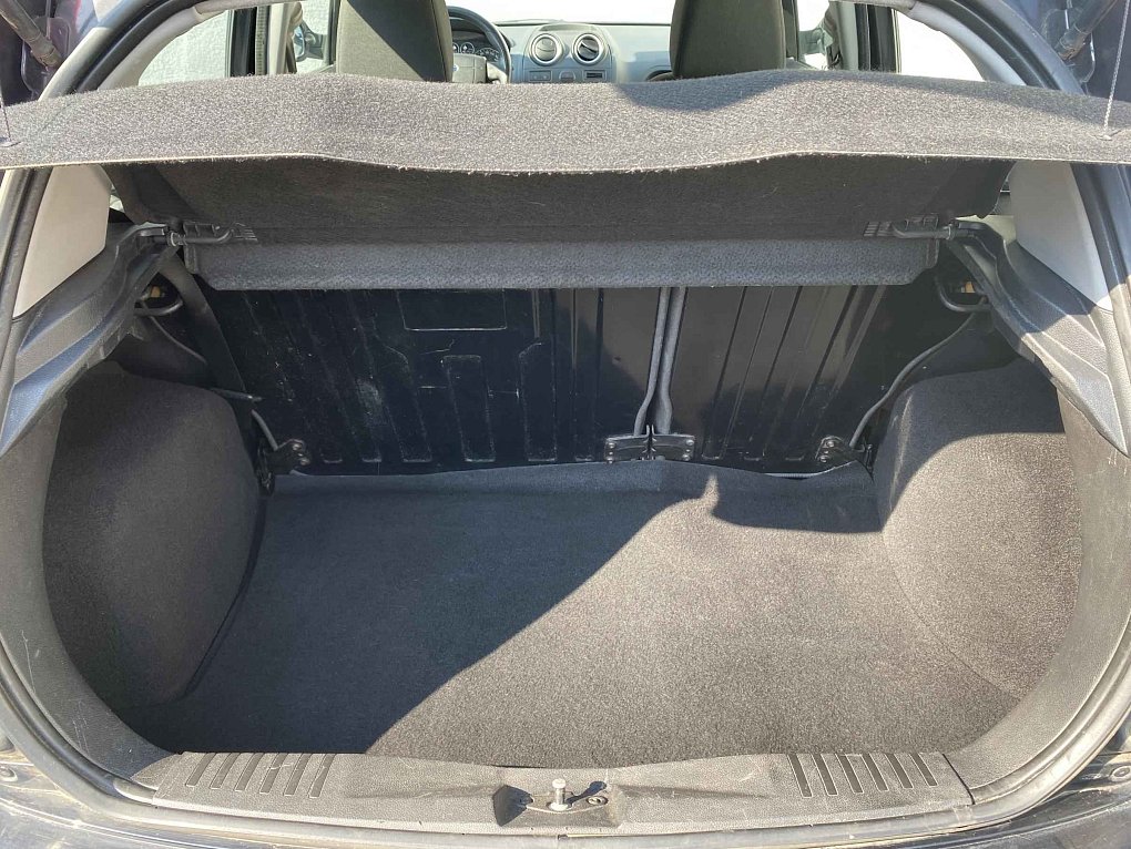Ford Fiesta 1.3i 