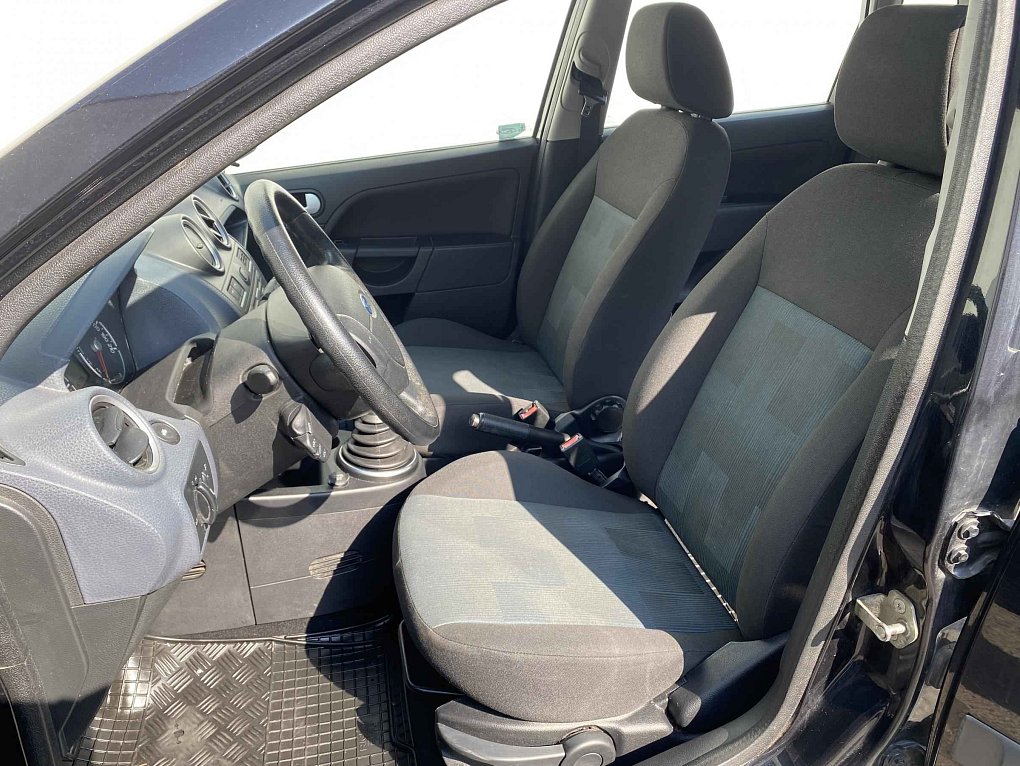 Ford Fiesta 1.3i 
