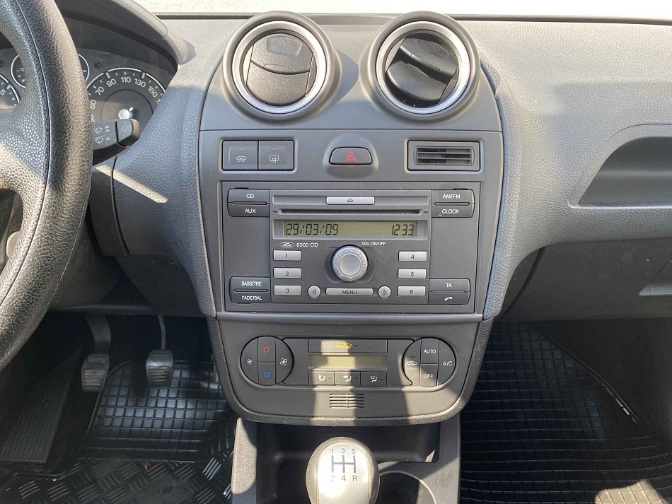 Ford Fiesta 1.3i 