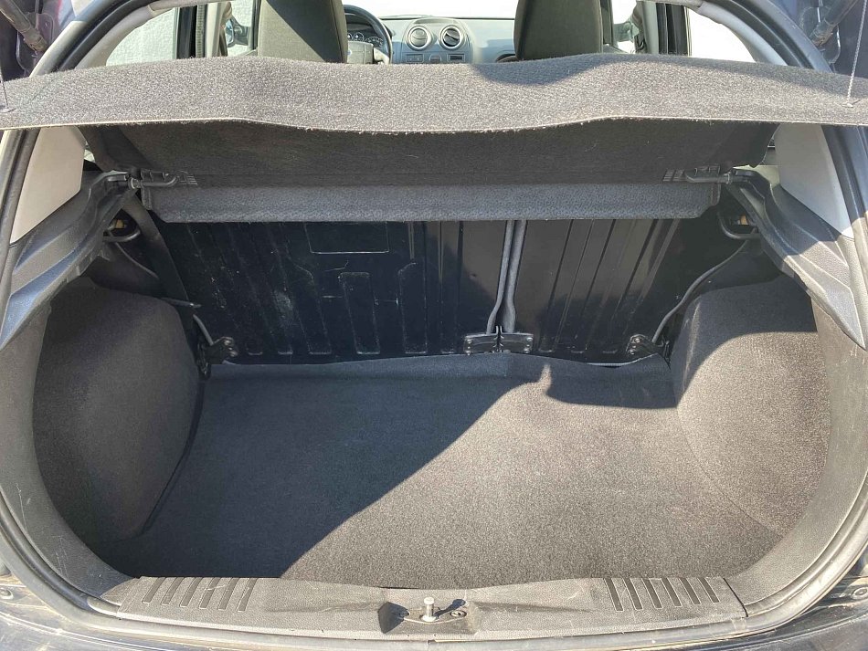 Ford Fiesta 1.3i 