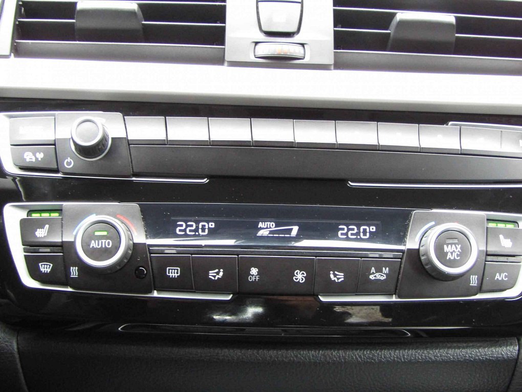 BMW Řada 3 2.0 D  318d