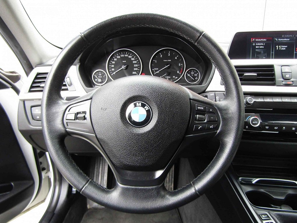BMW Řada 3 2.0 D  318d