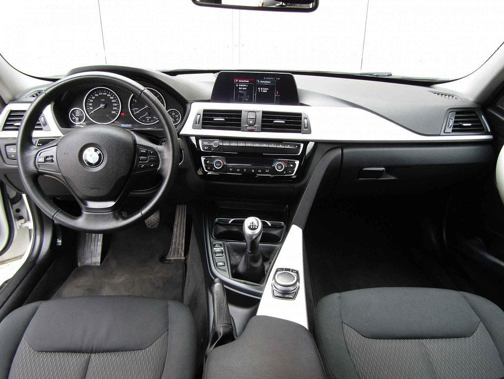 BMW Řada 3 2.0 D  318d