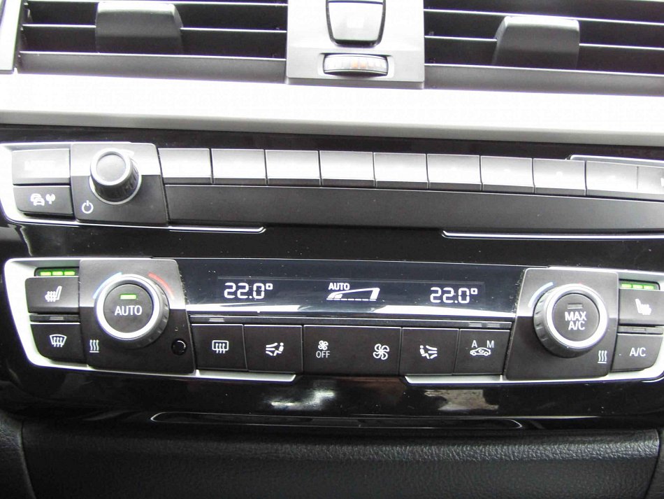 BMW Řada 3 2.0 D  318d