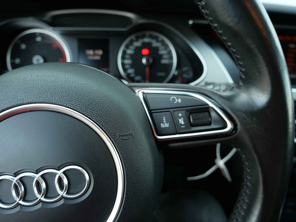 Audi A4 2.0TDi  quattro