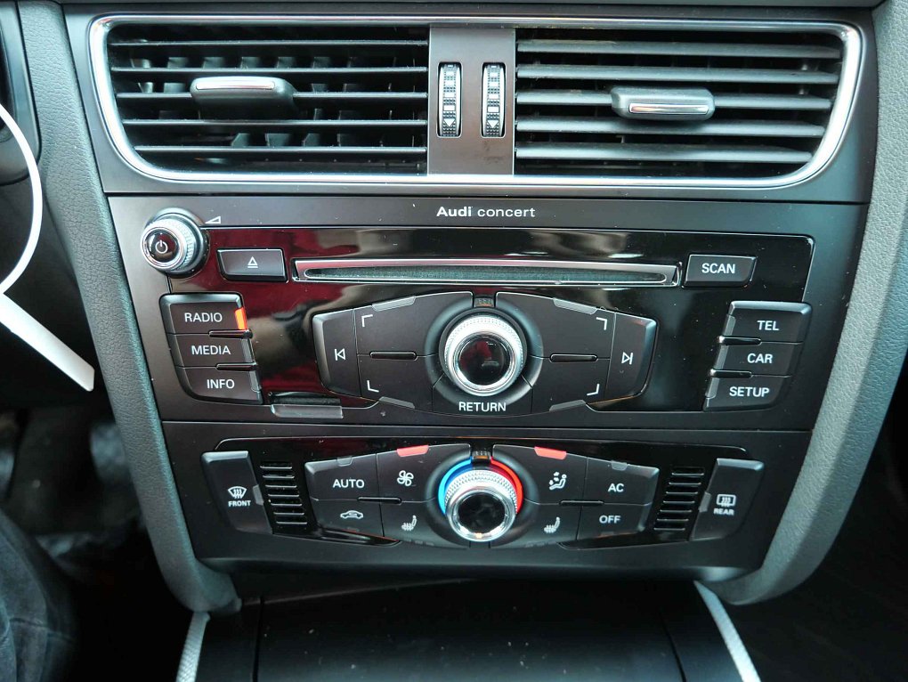 Audi A4 2.0TDi  quattro