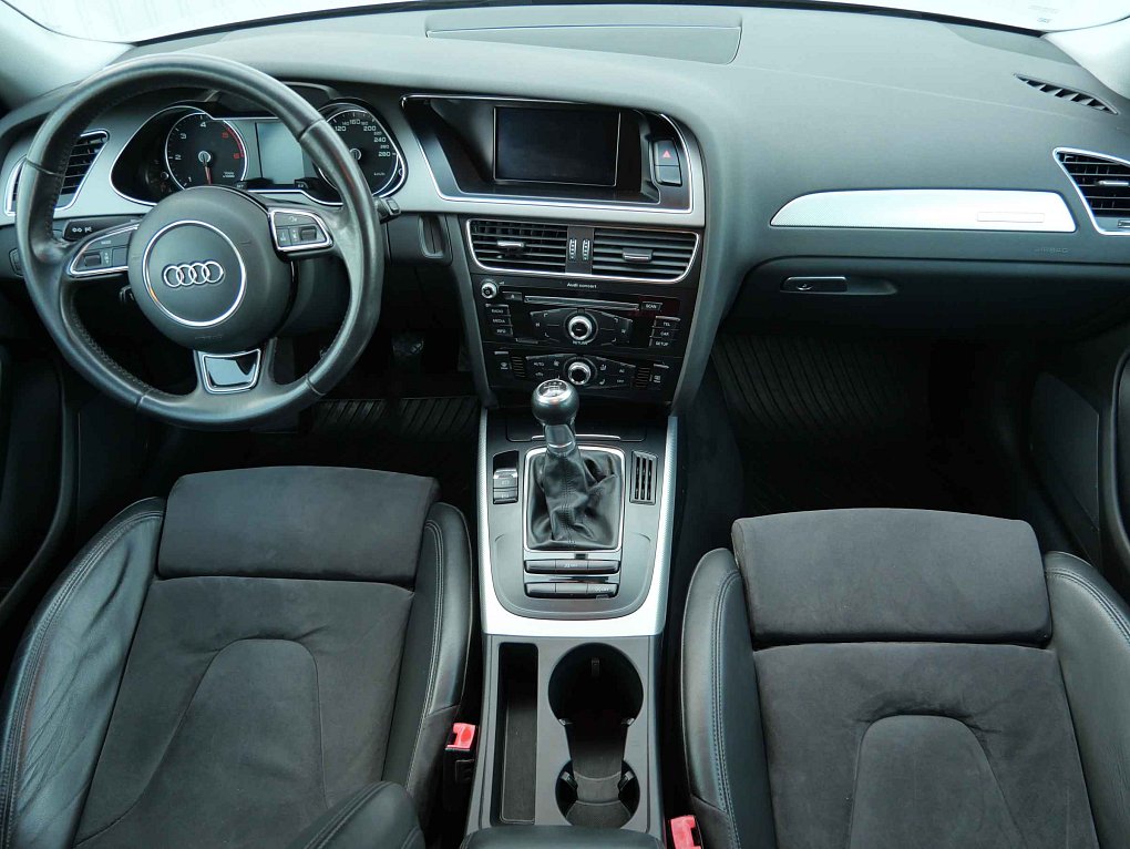 Audi A4 2.0TDi  quattro