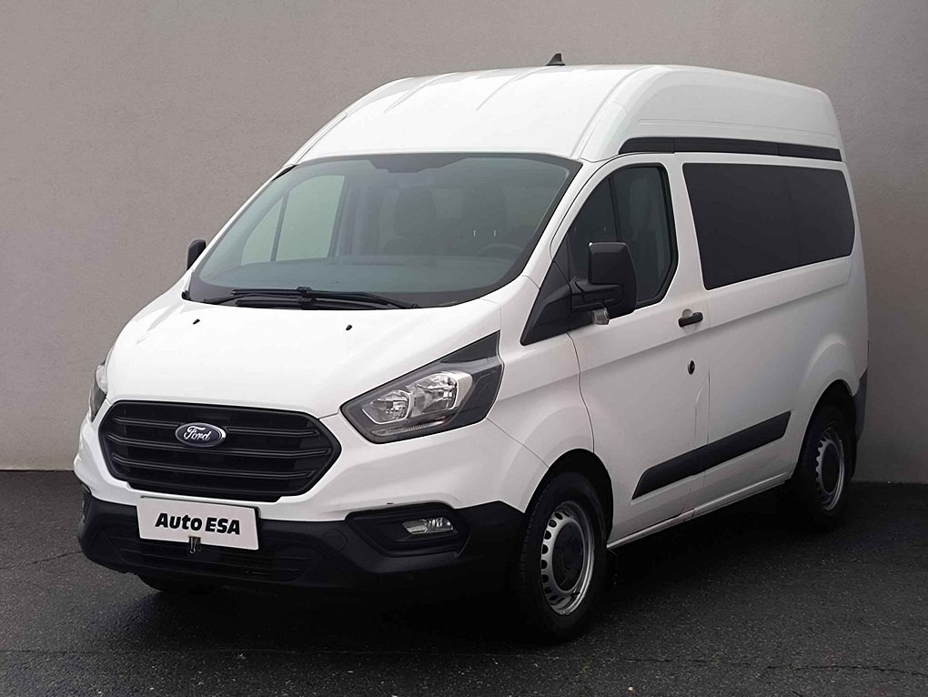 Ford Transit Custom 2.0TDCi  L1H2 9míst