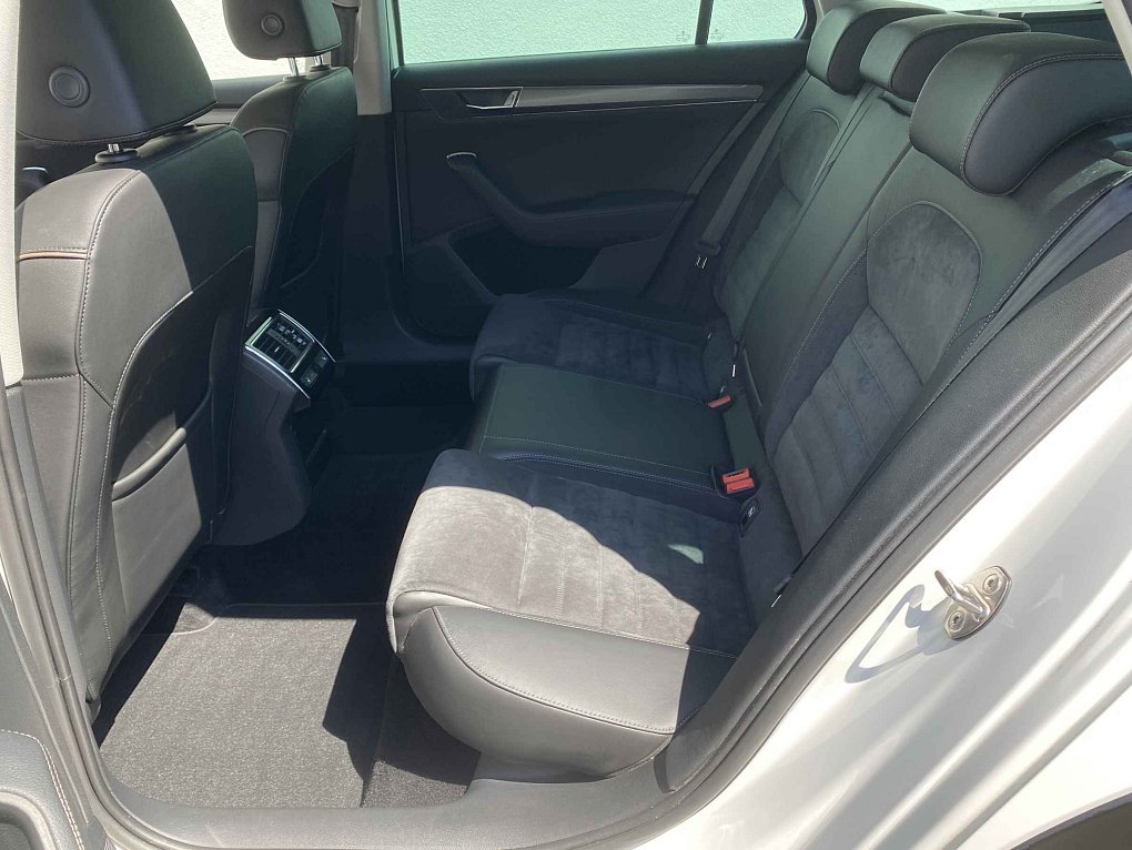Škoda Superb III 2.0 TDi Scout 4x4