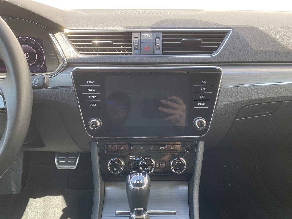 Škoda Superb III 2.0 TDi Scout 4x4