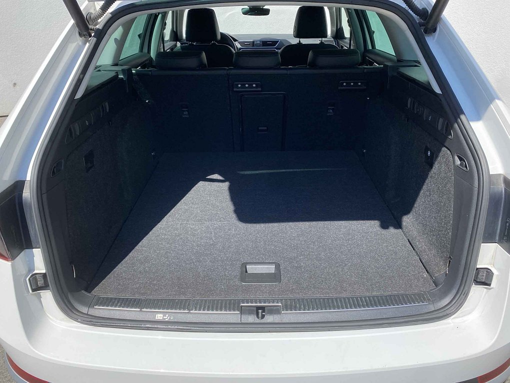 Škoda Superb III 2.0 TDi Scout 4x4
