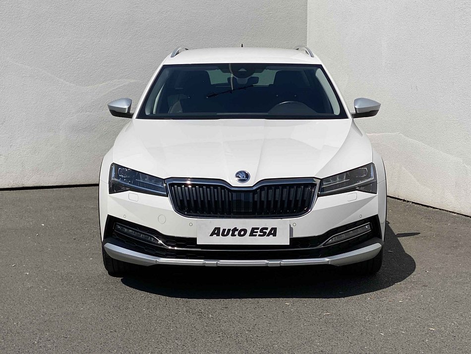 Škoda Superb III 2.0 TDi Scout 4x4
