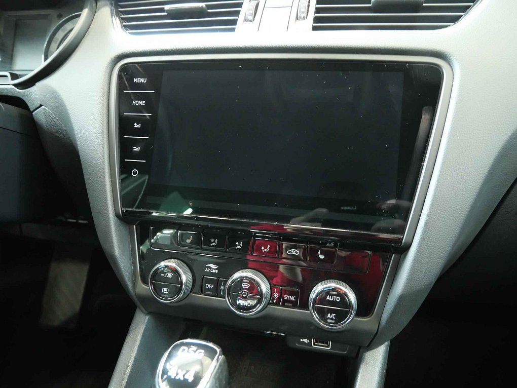 Škoda Octavia III 2.0TDI Style 4x4