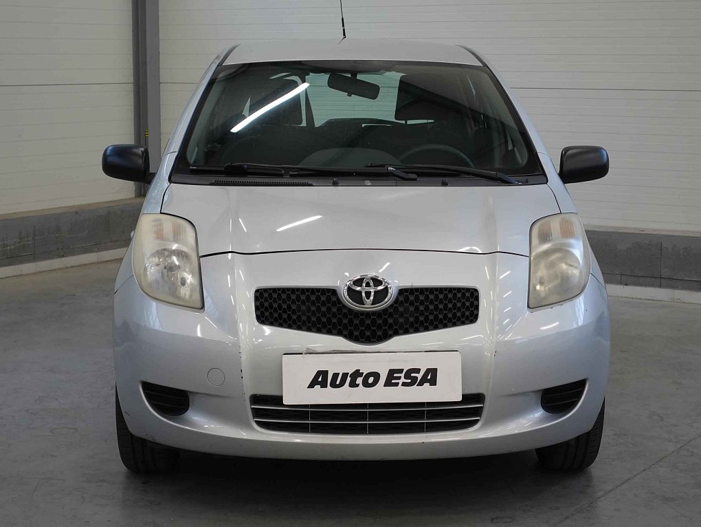 Toyota Yaris 1.1VVT-i 