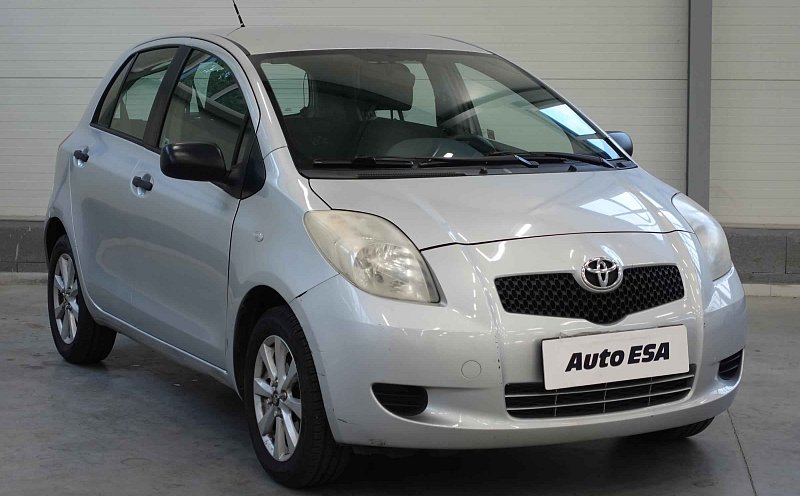Toyota Yaris 1.1VVT-i 