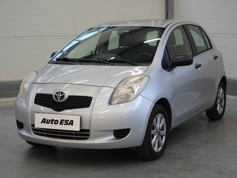 Toyota Yaris 1.1VVT-i 