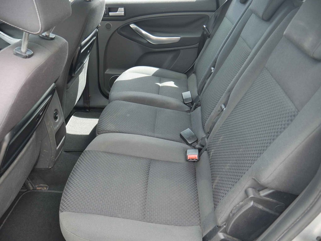 Ford C-MAX 2.0 i 
