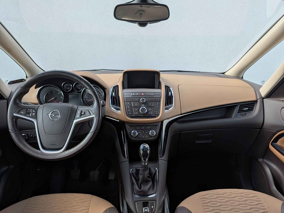 Opel Zafira 2.0CDTi 