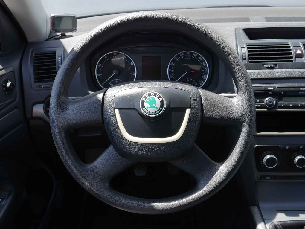Škoda Octavia II 1.6MPi 