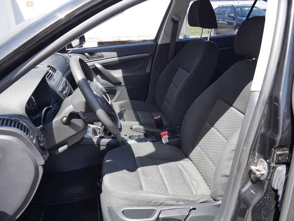 Škoda Octavia II 1.6MPi 