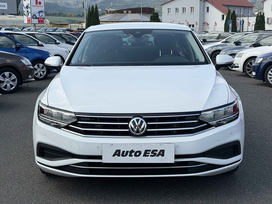 Volkswagen Passat 1.5 TSi 