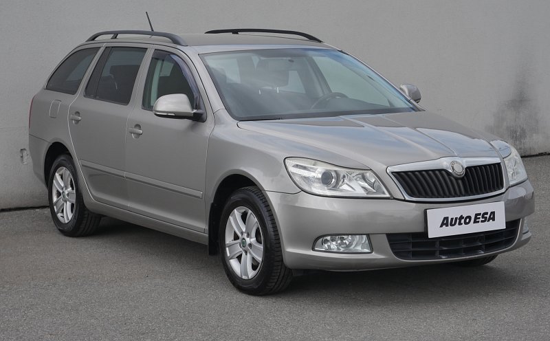 Škoda Octavia II 1.6 MPi Ambiente