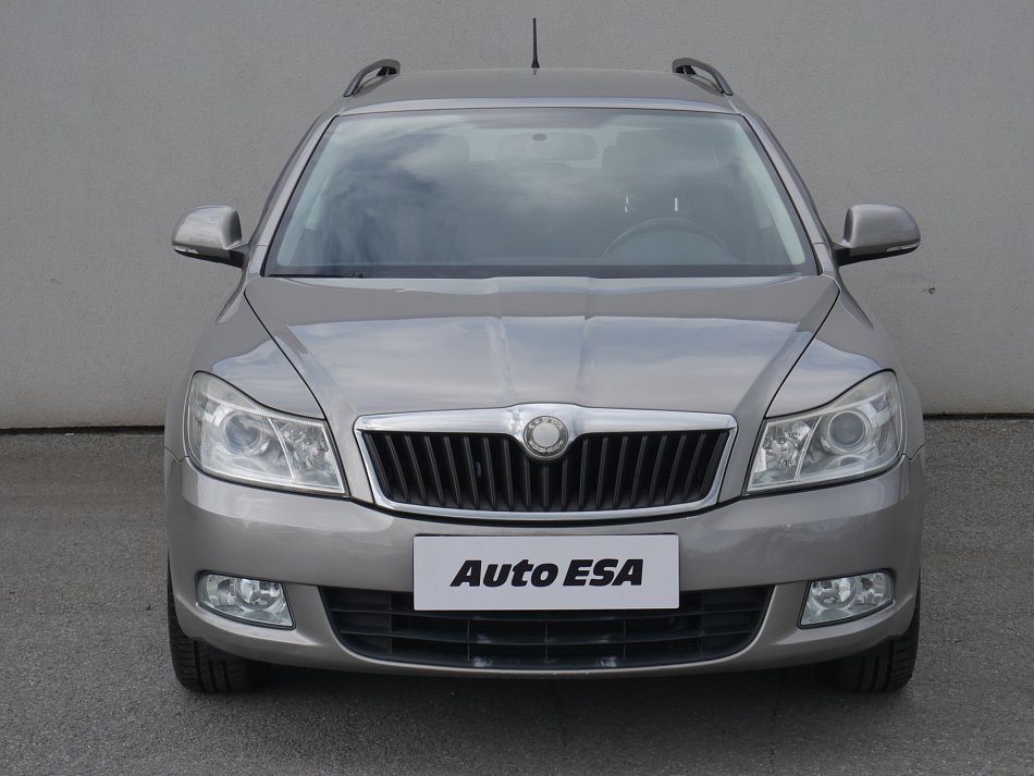 Škoda Octavia II 1.6 MPi Ambiente