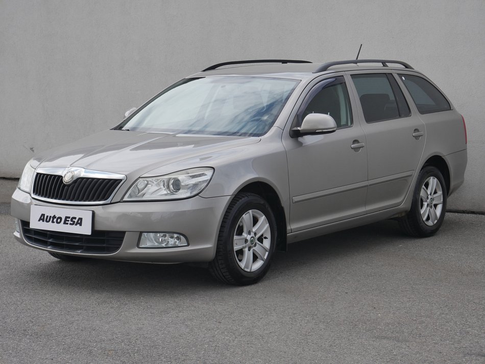 Škoda Octavia II 1.6 MPi Ambiente