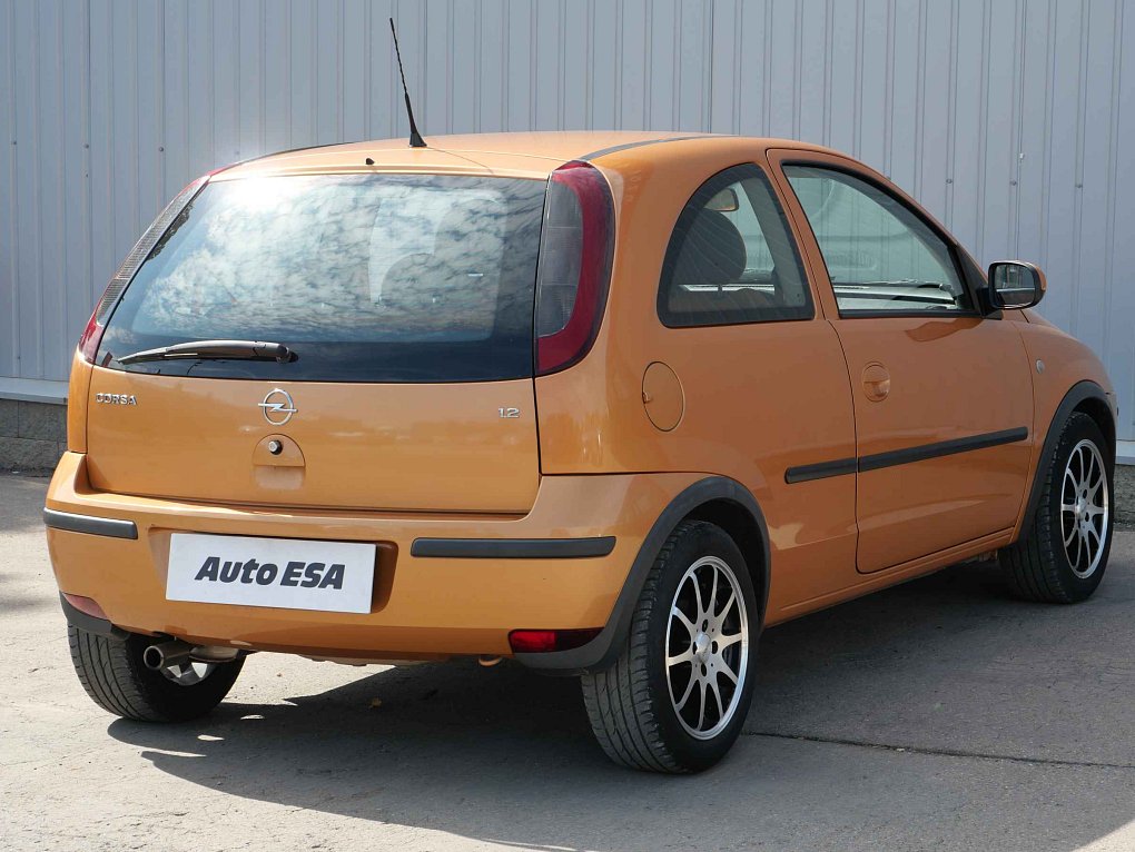 Opel Corsa 1.2 i 16V Enjoy