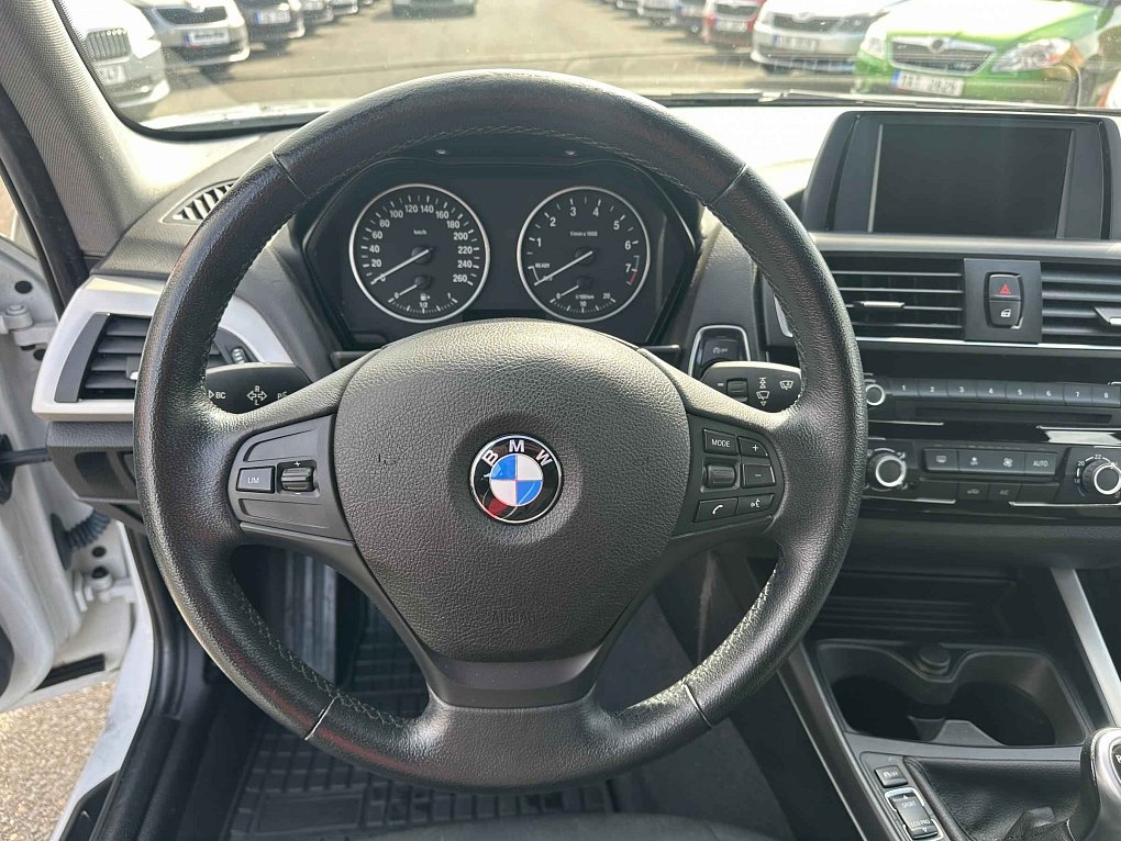 BMW Řada 1 1.5i  116i