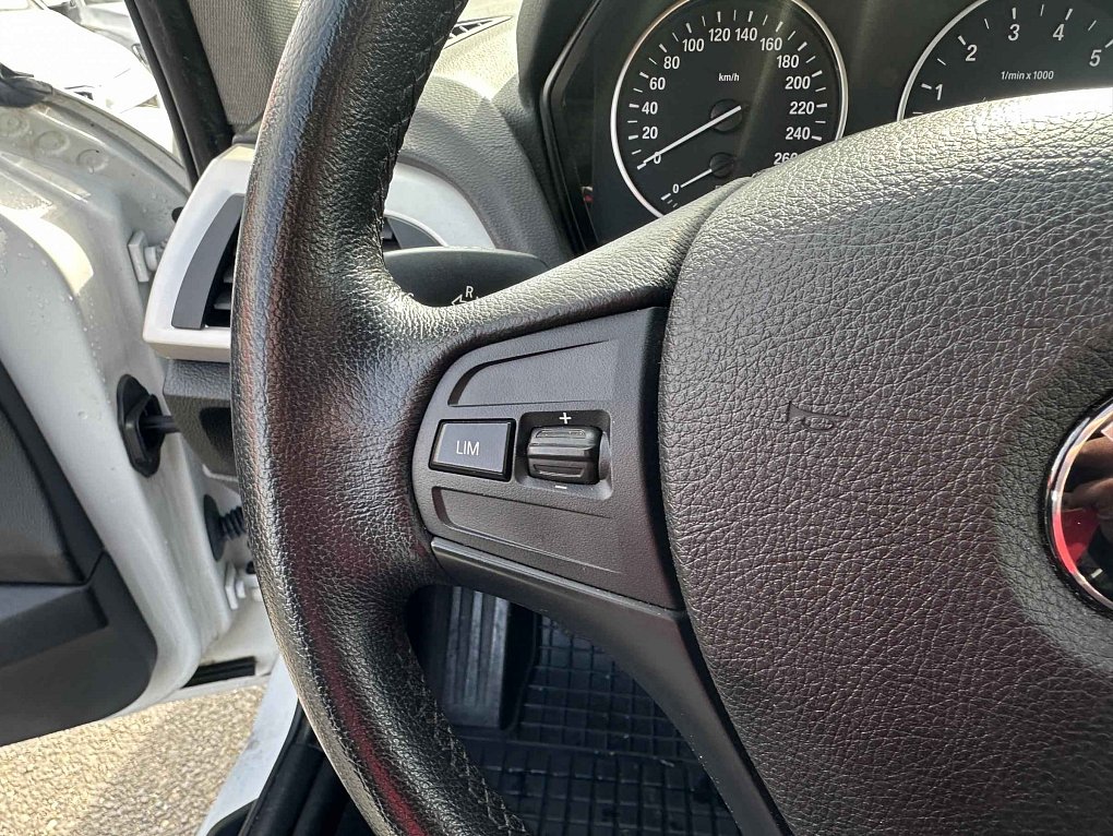BMW Řada 1 1.5i  116i
