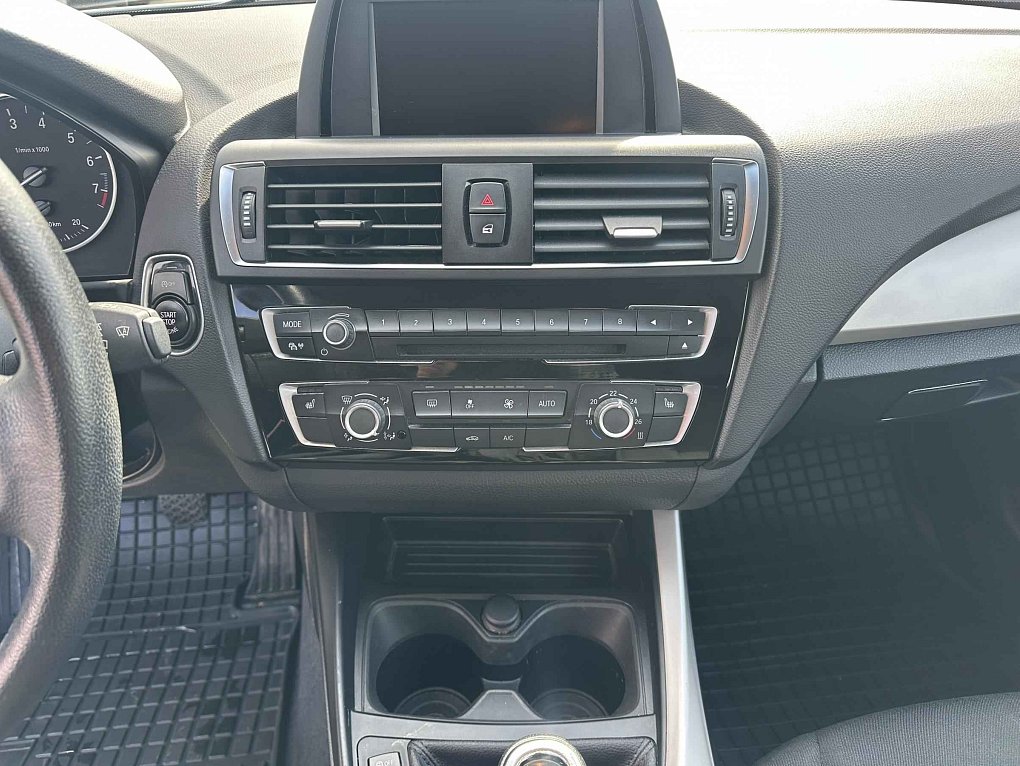 BMW Řada 1 1.5i  116i