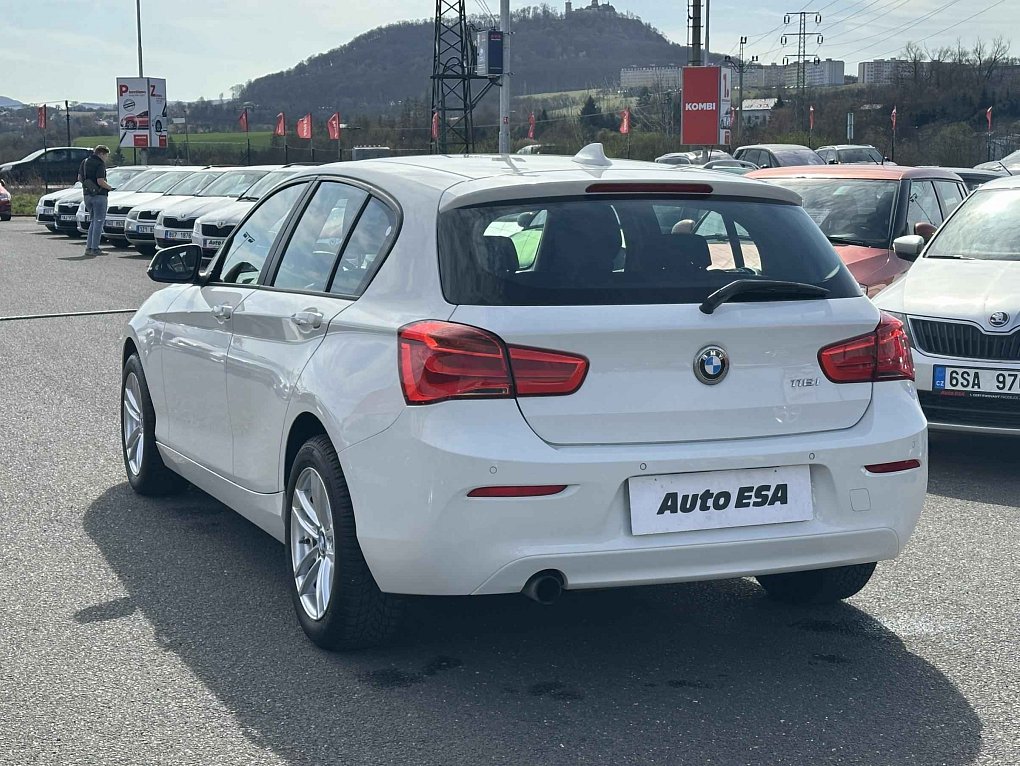 BMW Řada 1 1.5i  116i