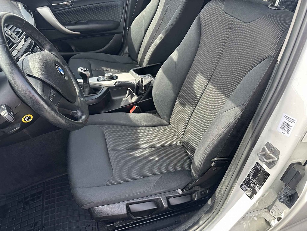 BMW Řada 1 1.5i  116i